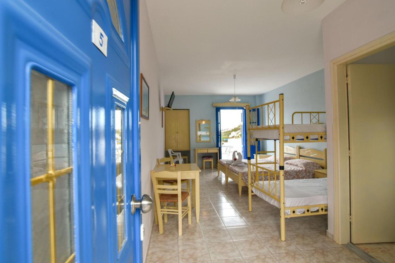 Vardes Hotel Studios Amoopi Luaran gambar
