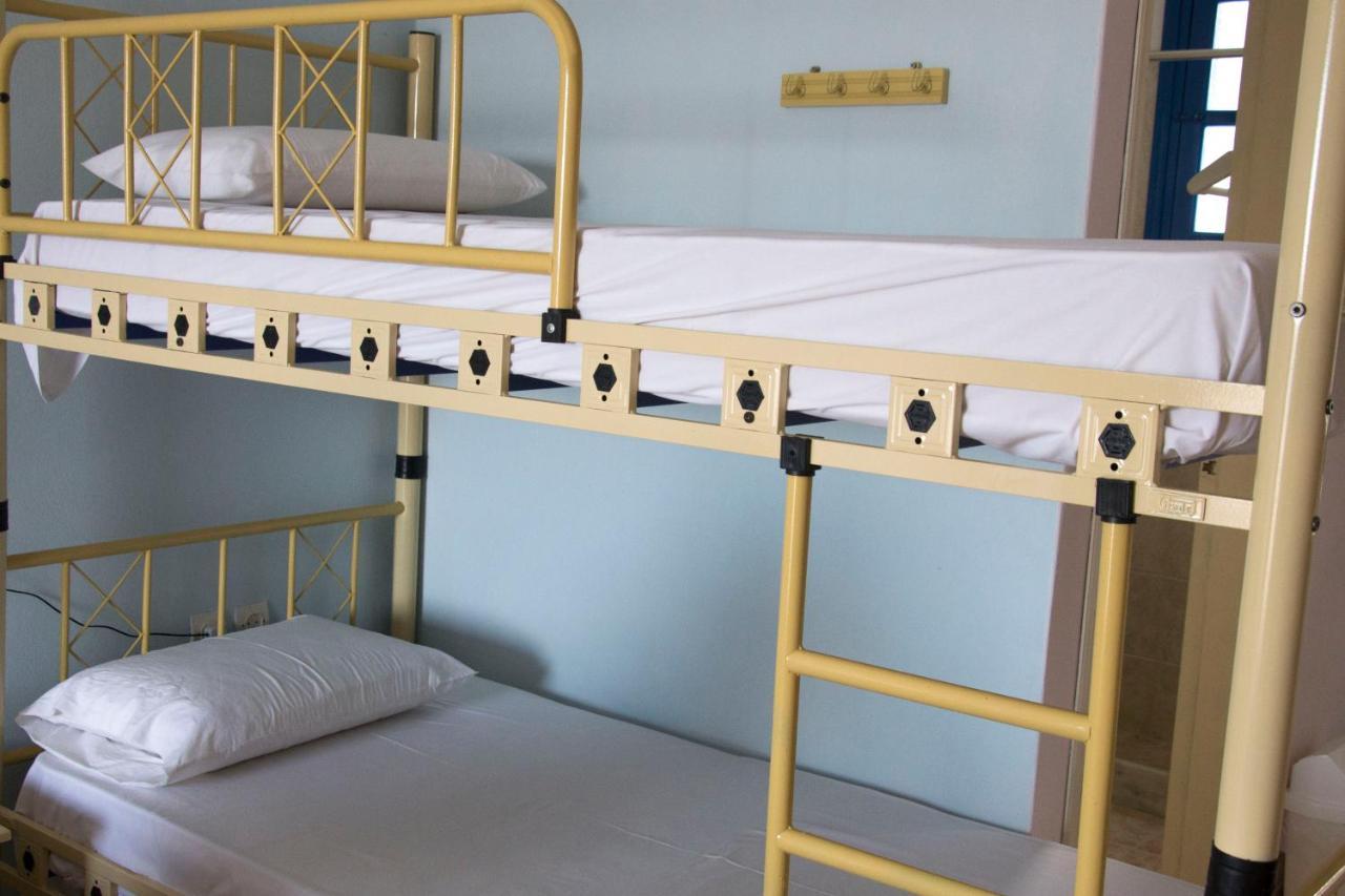 Vardes Hotel Studios Amoopi Luaran gambar